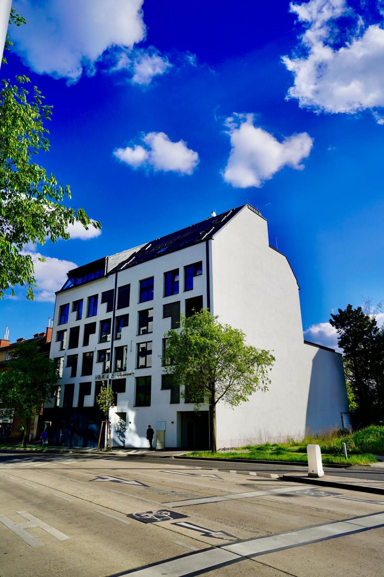 Dm & S * Wiedeń